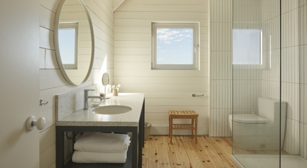 Les Rochers - Architectural house in the Magdalen Islands - Bathroom
