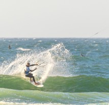 Kitesurfing