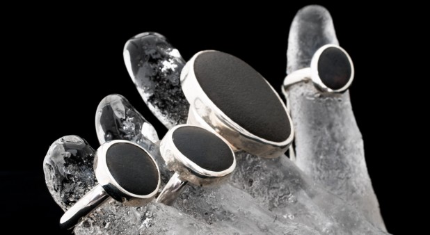 ring <bad pebble> collection