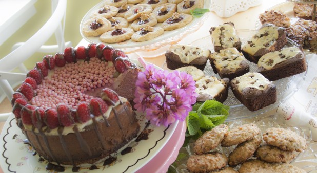 tea coffee desserts