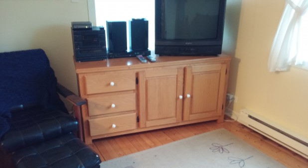 Salon coin T.V.