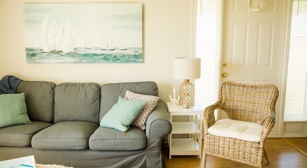 Living room with view of the sea