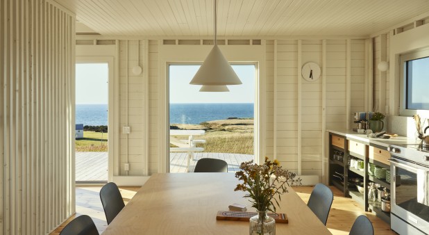 Les Rochers - Architectural house in the Magdalen Islands - Dining room