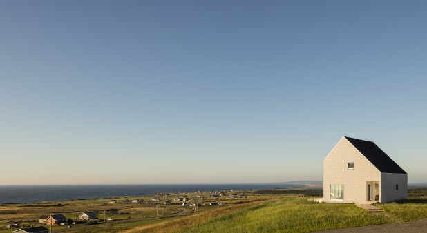 Les Rochers - Architectural house in the Magdalen Islands