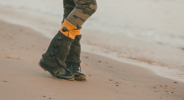 Leg warmers with buttons - Made with recycles clothing