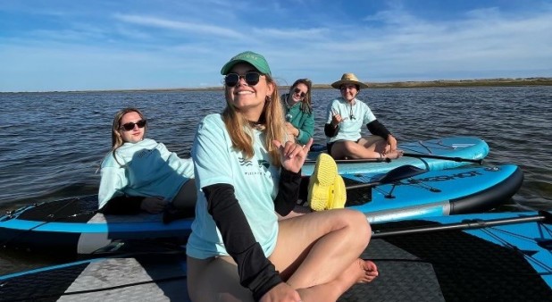 Paddle board