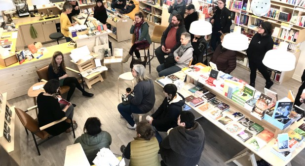 Événement littéraire en librairie