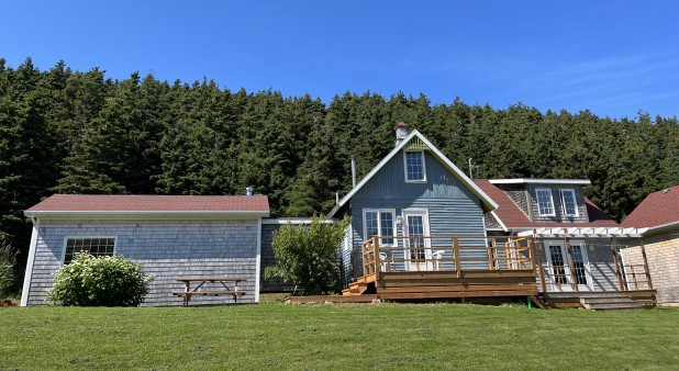 La Repousse Maison à louer aux Iles de la Madeleine_Vue de face