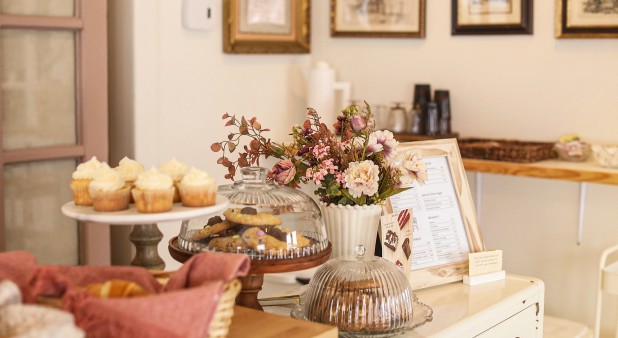 Theresa cafe