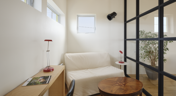 espace bureau lit canapé