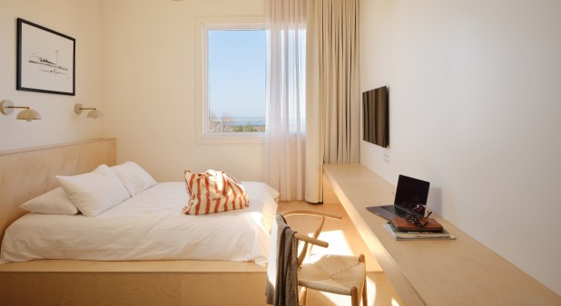 Les Îles hors saison / Petit hôtel de la Montagne