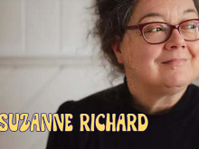 Suzanne Richard au piano du Café