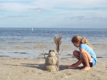 Atelier Art-Nature: "Les gardiens des dunes" (Plage du Corfu)