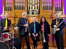 L'Ensemble Inspirationz et la Bach Mobile