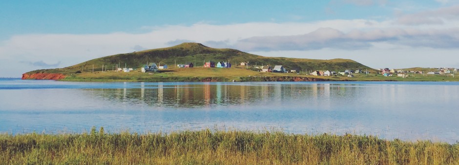 Îles de la Madeleine, Lagune, eau, butte, maisons, 