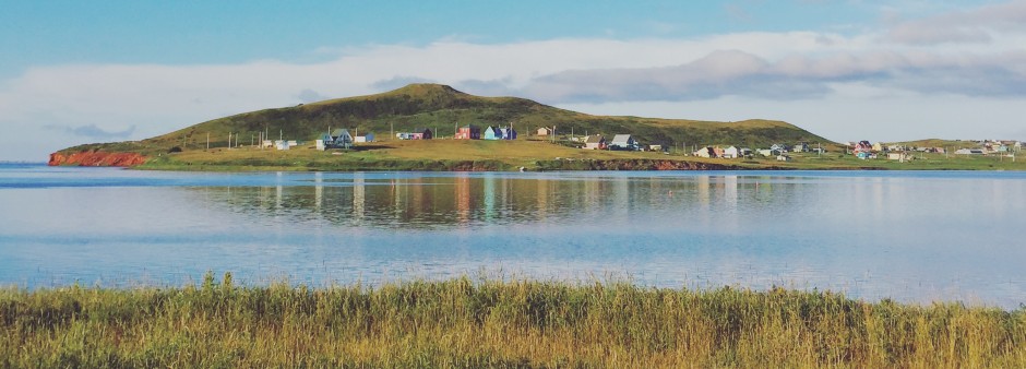 Îles de la Madeleine, lagoon, water, mound, colored houses,