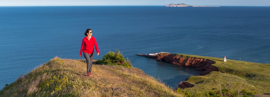 Îles de la Madeleine, randonnée, mer, montagne, phare