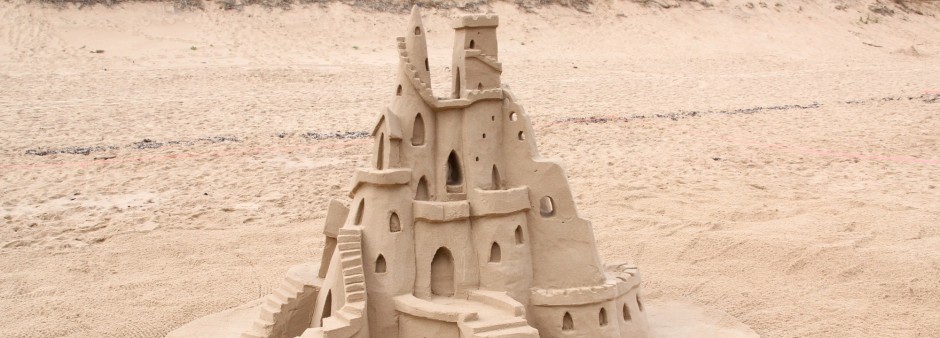 Concours de châteaux de sable Îles de la Madeleine 